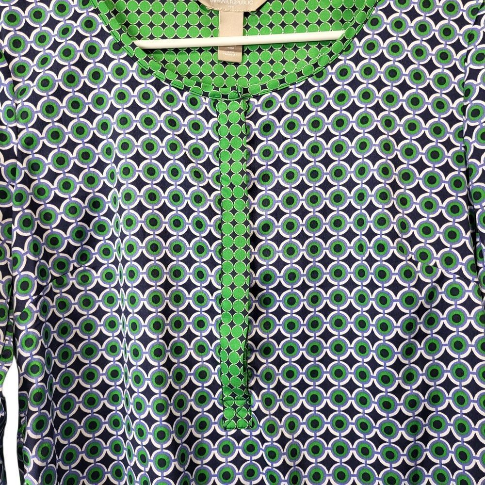 Banana Republic Geometric Circle Print Blouse, Green Navy,‎ Size Small - Picture 4 of 11